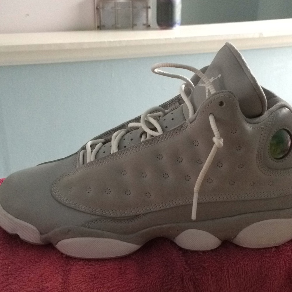Grey Jordan 13s